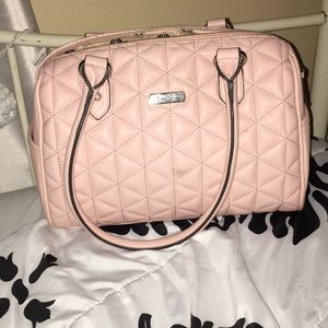 Jessica Simpson purse